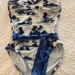 Tommy Bahama Women’s One Piece Blue and White